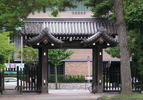 Kyoto Gosho Hamagurimon s䏊 (Kyoto)