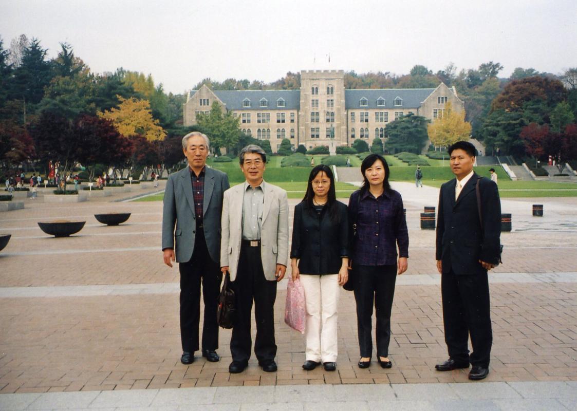 gal/5th_Japan-Korea_Future_Forum_2005_in_Seoul_/008.jpg