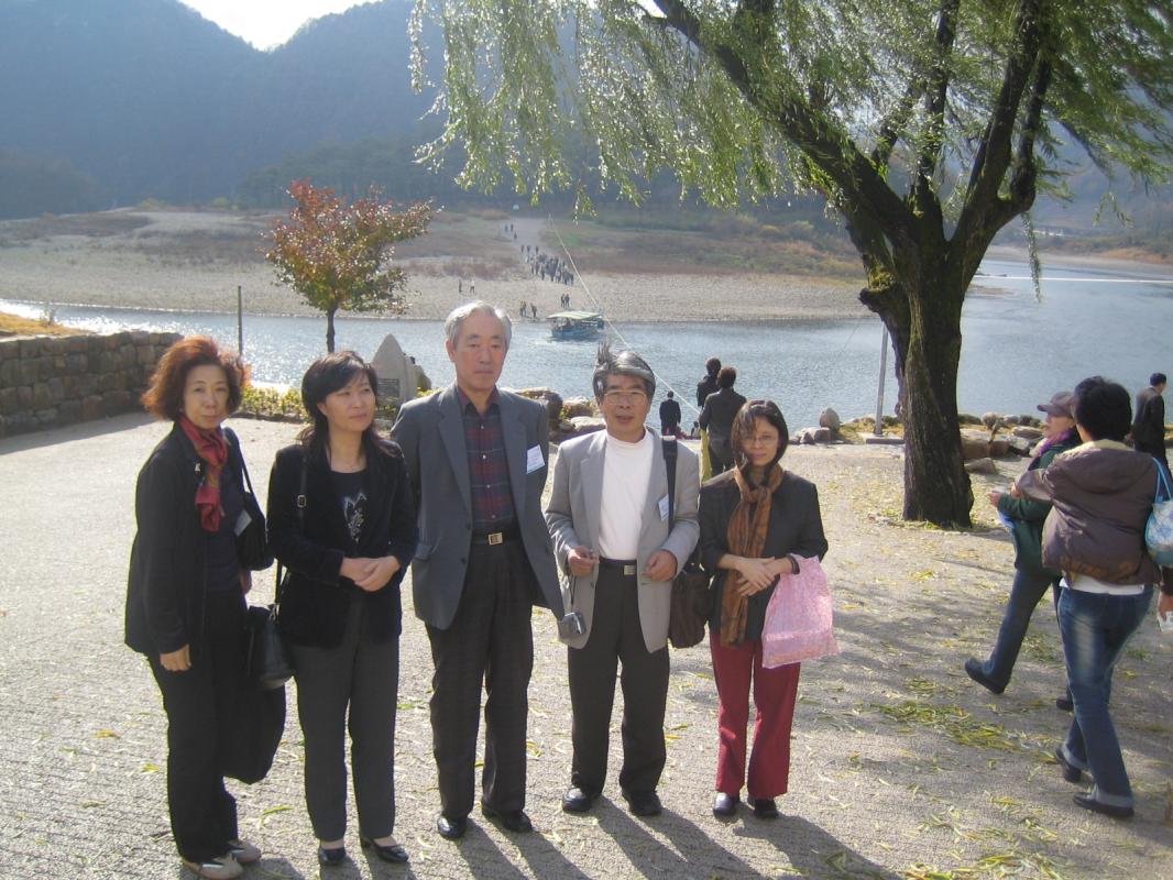 gal/5th_Japan-Korea_Future_Forum_2005_in_Seoul_/IMG_0835.JPG
