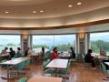 11.見晴らしのよいレストランで朝食