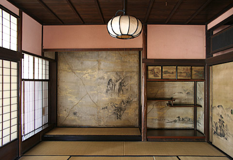 Old Sugiyama R house (Osaka)